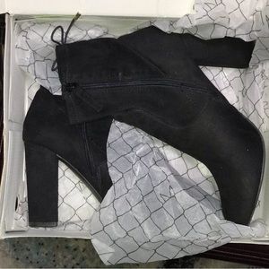 Womens MATERIAL GIRL Heel Boots —SIZE 9.5M